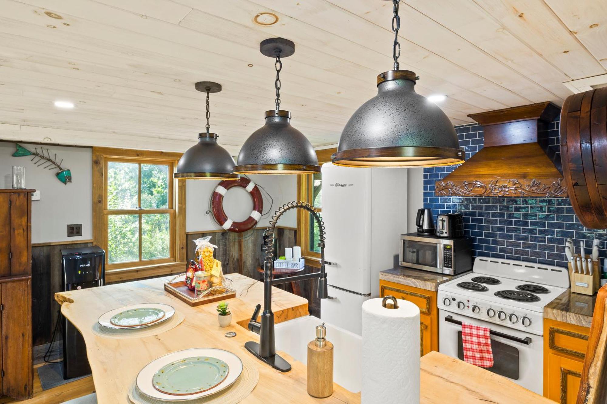 Cozy Two Bedroom Home On Canandaigua Lake Rushville 외부 사진