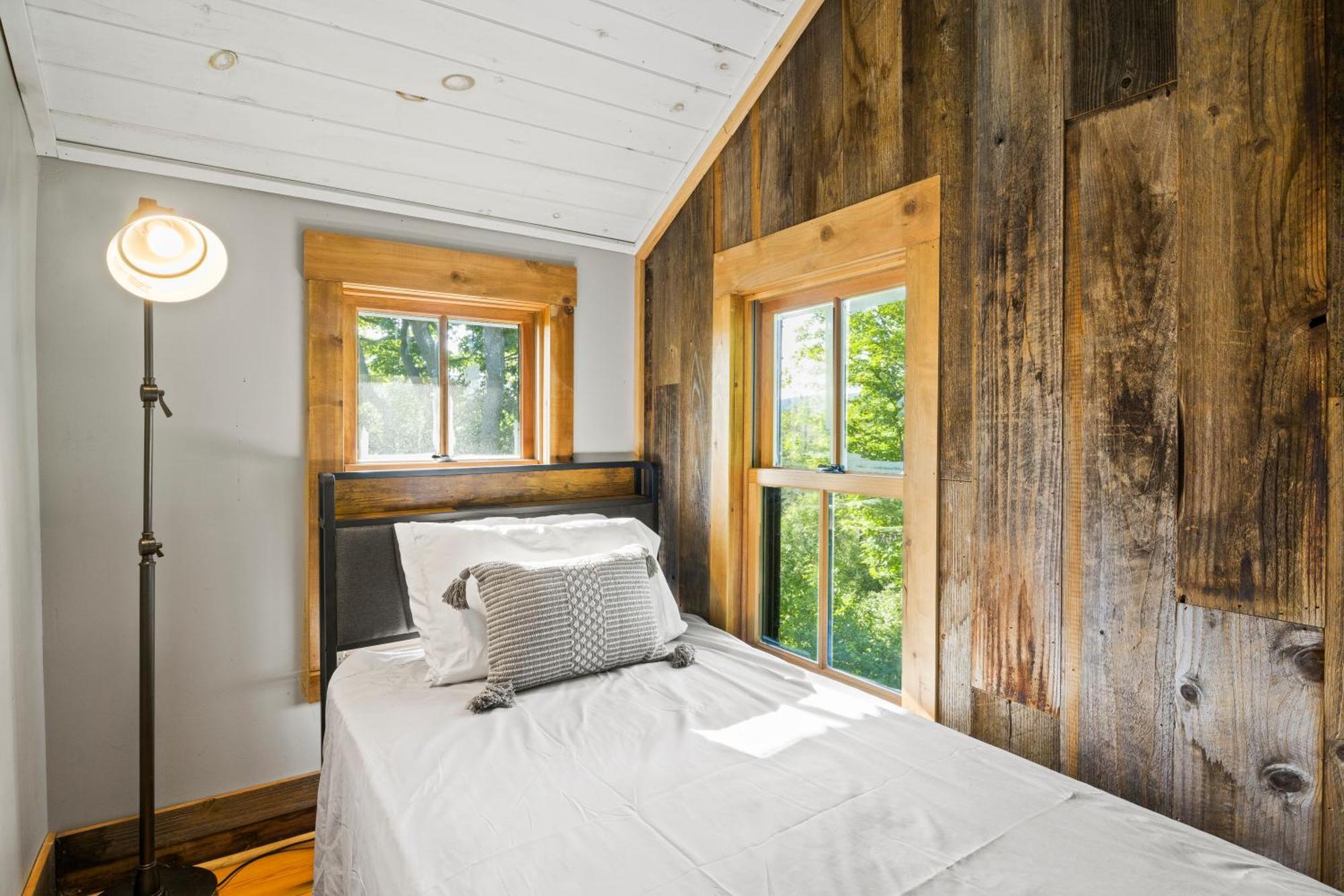 Cozy Two Bedroom Home On Canandaigua Lake Rushville 외부 사진